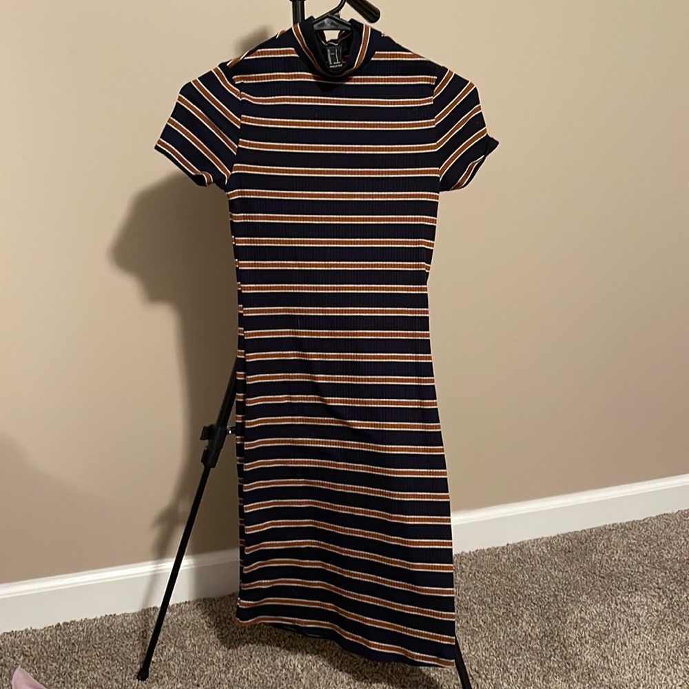Striped tight dress.